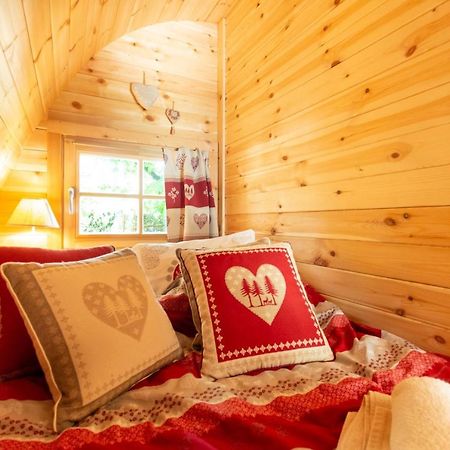 Cabane En Bois Avec Bain Nordique Asnieres-sur-Vegre Exterior foto